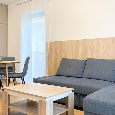 Riverfront Apartment Bešeňová Zewnętrze zdjęcie