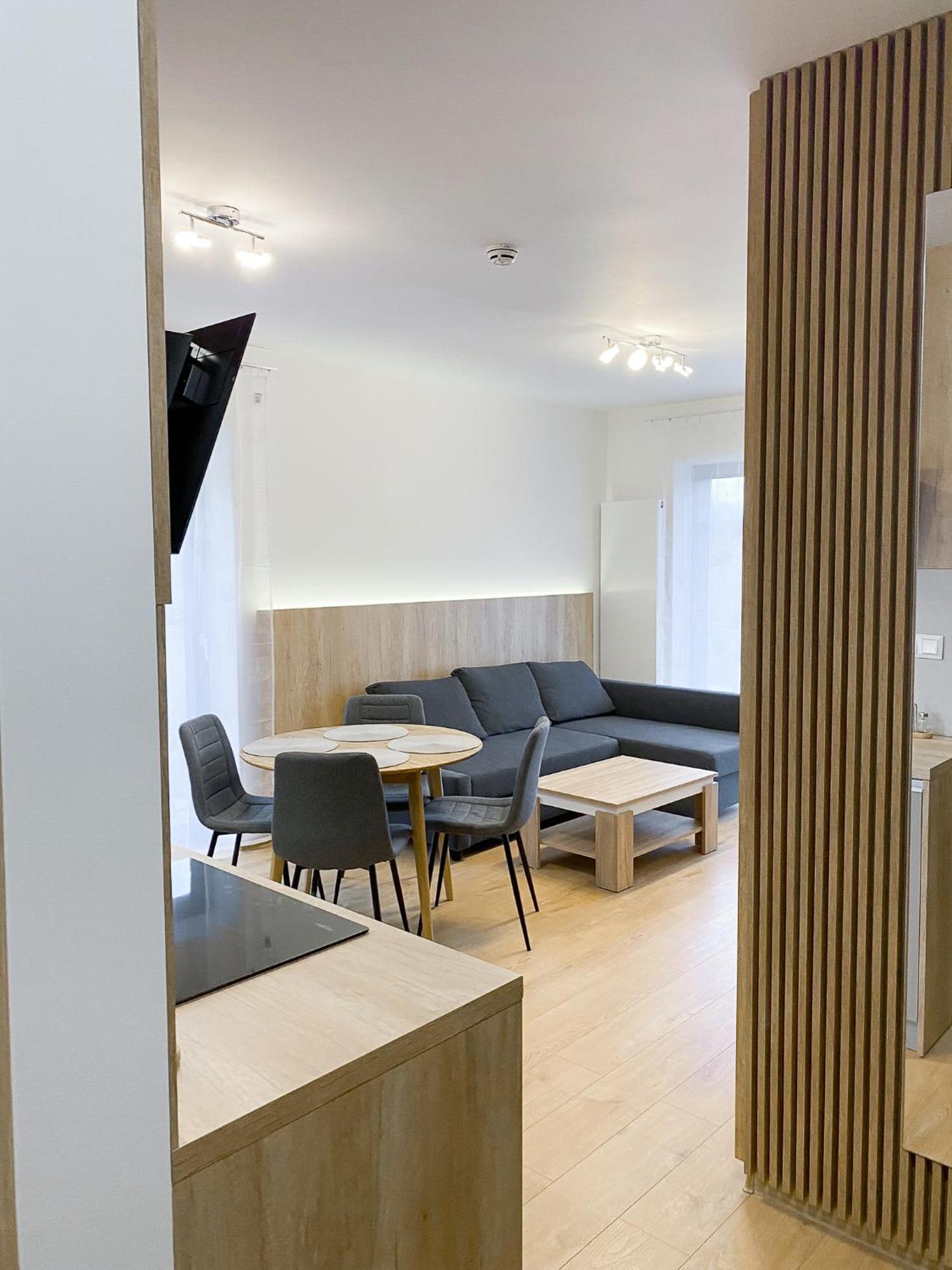Riverfront Apartment Bešeňová Zewnętrze zdjęcie